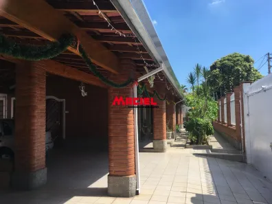 Casa com 3 Quartos à venda, 550m² no Bosque dos Eucaliptos, São José dos Campos
