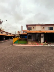 Casa de Condomínio com 2 Quartos para alugar, 65m² no Colina de Laranjeiras, Serra