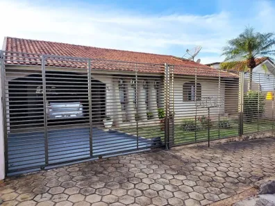 Casa com 3 Quartos à venda, 300m² no Parque Verde, Cascavel