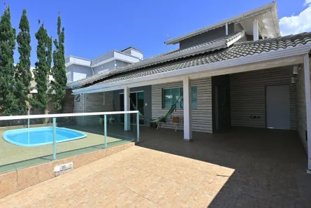 Casa com 6 Quartos à venda, 288m² no Centro, Peruíbe