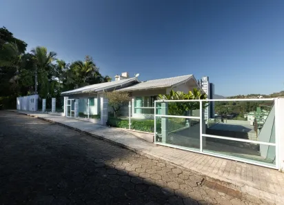 Casa de Condomínio com 4 Quartos à venda, 425m² no Escola Agrícola, Blumenau