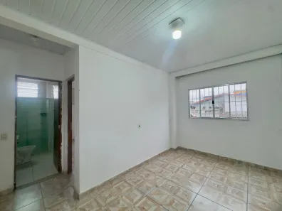 Casa com 2 Quartos para alugar, 55m² no Centro, Guarulhos