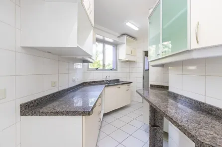 Apartamento com 3 Quartos para alugar, 124m² no Bigorrilho, Curitiba