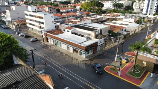 Ponto Comercial para alugar, 28m² no Lagoa Nova, Natal