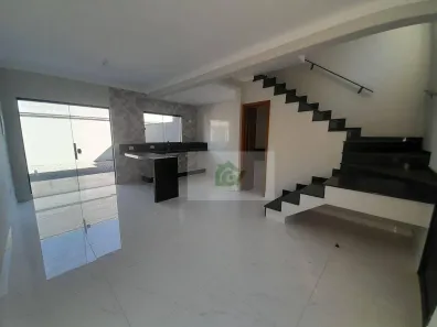 Casa de Condomínio com 2 Quartos à venda, 73m² no Capricórnio I, Caraguatatuba