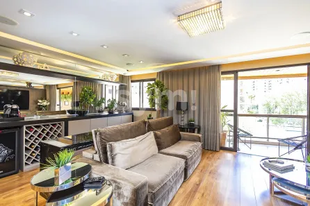 Apartamento com 3 Quartos à venda, 161m² no Água Verde, Curitiba