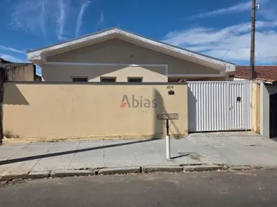 Casa com 3 Quartos à venda, 169m² no Jardim Tangará, São Carlos