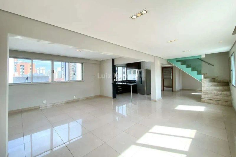 Cobertura com 3 quartos — Lourdes, Belo Horizonte