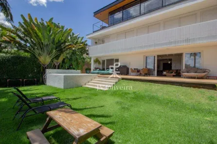 Casa com 3 Quartos à venda, 490m² no Jardim Guedala, São Paulo