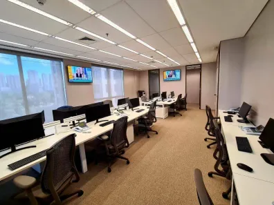 Sala Comercial para alugar, 175m² no Jardim Paulistano, São Paulo