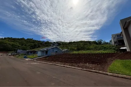 Lote/Terreno à venda, 300m² no , Sarandi