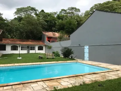 Casa de Condomínio com 4 Quartos à venda, 790m² no Caraguatá, Mairiporã