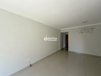 Apartamento com 2 Quartos para alugar, 95m² no Santa Mônica, Uberlândia