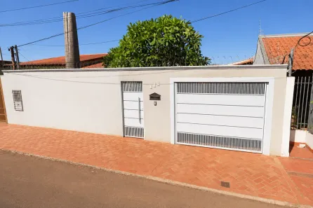 Casa com 2 Quartos à venda, 200m² no Tiradentes, Campo Grande