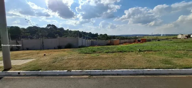 Lote/Terreno à venda, 200m² no Vila dos Ipês, Boituva
