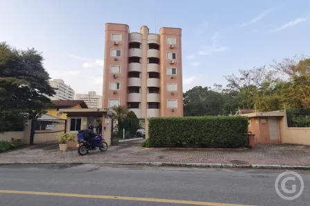 Apartamento com 2 Quartos para alugar, 71m² no Itacorubi, Florianópolis