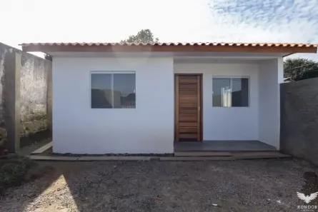 Casa com 2 Quartos para alugar, 60m² no Butiatuvinha, Curitiba