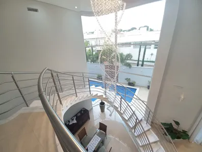 Casa de Condomínio com 4 Quartos à venda, 438m² no Vila Cordenonsi, Americana