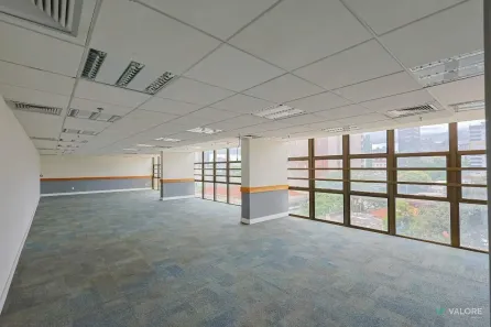 Sala Comercial para alugar, 750m² no Funcionários, Belo Horizonte