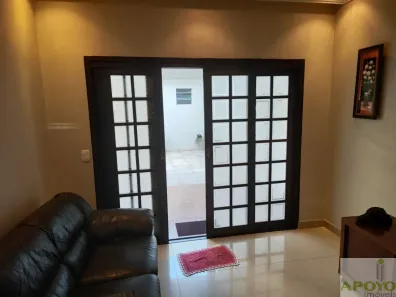 Sobrado com 3 Quartos à venda, 220m² no Vila Isa, São Paulo