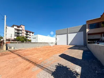 Galpão/Depósito/Armazém com 2 Quartos para alugar, 360m² no Camobi, Santa Maria