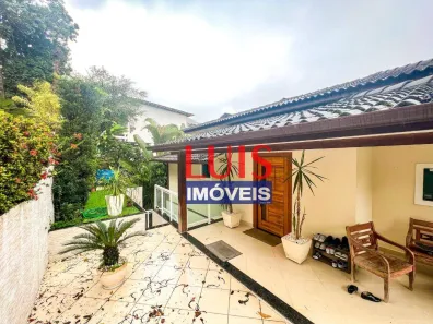 Casa de Condomínio com 4 Quartos à venda, 280m² no Itaipu, Niterói