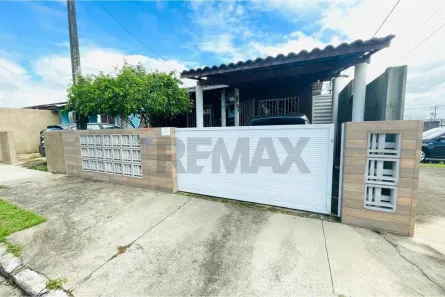 Casa de Condomínio com 2 Quartos à venda, 53m² no Cidade Universitária, Maceió