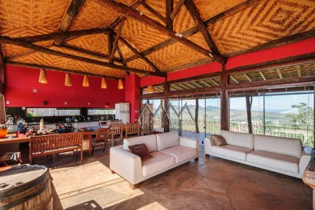 Casa de Condomínio com 3 Quartos para alugar, 350m² no Vila Alpina, Nova Lima