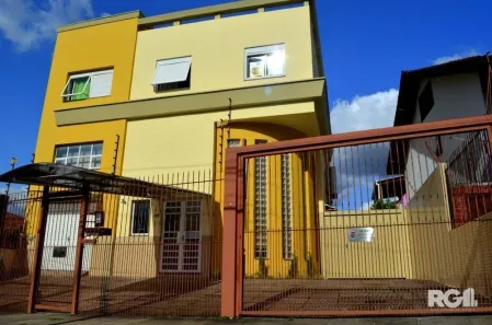 Prédio Comercial com 4 Quartos à venda, 372m² no Partenon, Porto Alegre