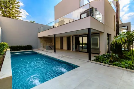 Casa com 4 Quartos à venda, 550m² no Jardim Luzitânia, São Paulo
