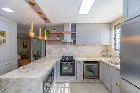 Apartamento com 3 Quartos à venda, 109m² no Cristo Rei, Curitiba