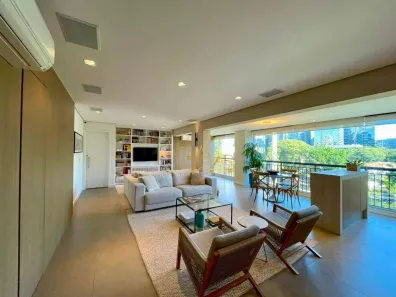 Apartamento com 3 Quartos para alugar, 138m² no Santo Amaro, São Paulo