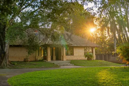 Casa com 3 Quartos à venda, 240m² no Arquipélago, Porto Alegre