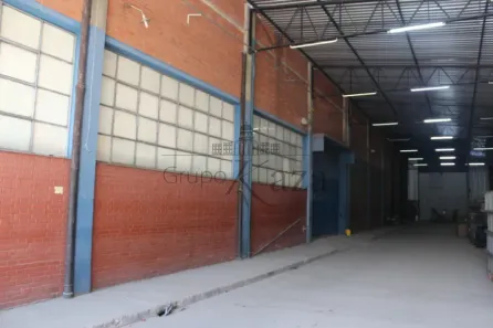 Ponto Comercial para alugar, 2800m² no Presidente Altino, Osasco