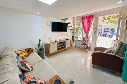 Casa de Condomínio com 3 Quartos à venda, 95m² no Rio Branco, Canoas
