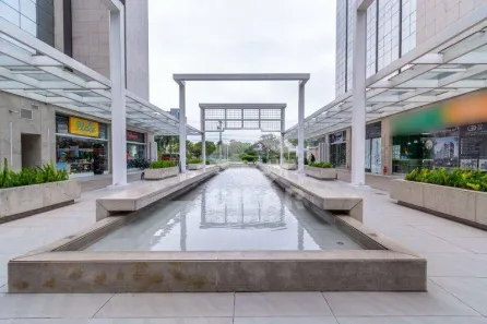 Ponto Comercial para alugar, 64m² no Azenha, Porto Alegre