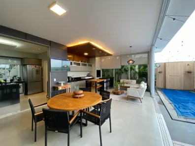 Casa de Condomínio com 3 Quartos à venda, 255m² no Jardim Botânico, Uberlândia