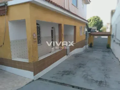 Casa com 3 Quartos à venda, 186m² no Cascadura, Rio de Janeiro