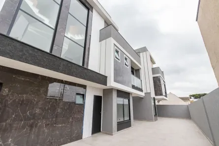 Sobrado com 3 Quartos à venda, 142m² no Vista Alegre, Curitiba