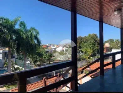 Casa com 4 Quartos à venda, 380m² no Camboinhas, Niterói