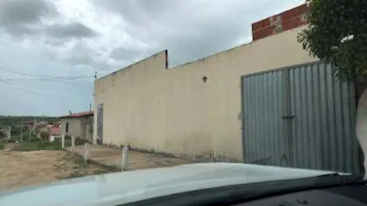 Casa com 2 Quartos à venda, 75m² no Canindezinho, Canindé