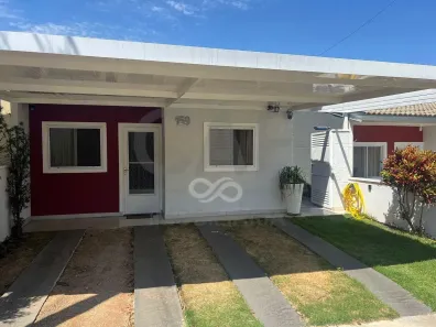 Casa de Condomínio com 3 Quartos à venda, 100m² no Vila Das Tulipas, Holambra