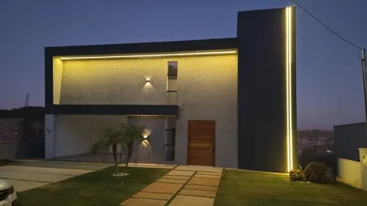 Casa de Condomínio com 4 Quartos à venda, 760m² no Balneário Água Limpa, Nova Lima