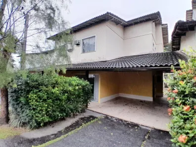 Casa de Condomínio com 3 Quartos à venda, 147m² no Badu, Niterói