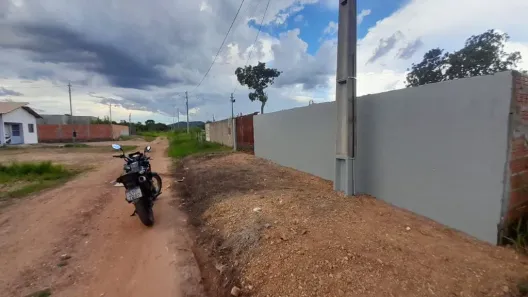 Lote/Terreno à venda, 360m² no , Santo Antônio de Leverger