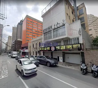 Apartamento com 2 Quartos para alugar, 74m² no Centro, Curitiba