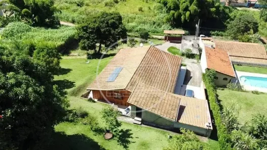 Fazenda/Sítio com 3 Quartos à venda, 180m² no Chácaras Fernão Dias, Atibaia