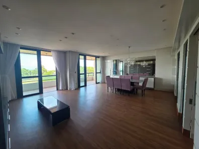 Apartamento com 3 Quartos para alugar, 180m² no Ponta Negra, Manaus
