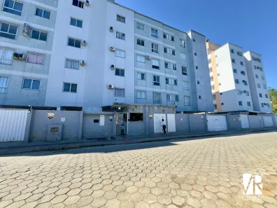 Apartamento com 2 Quartos para alugar, 58m² no Rio Pequeno, Camboriú