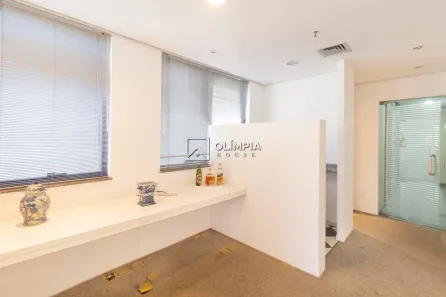 Apartamento com 2 Quartos à venda, 60m² no Itaim Bibi, São Paulo
